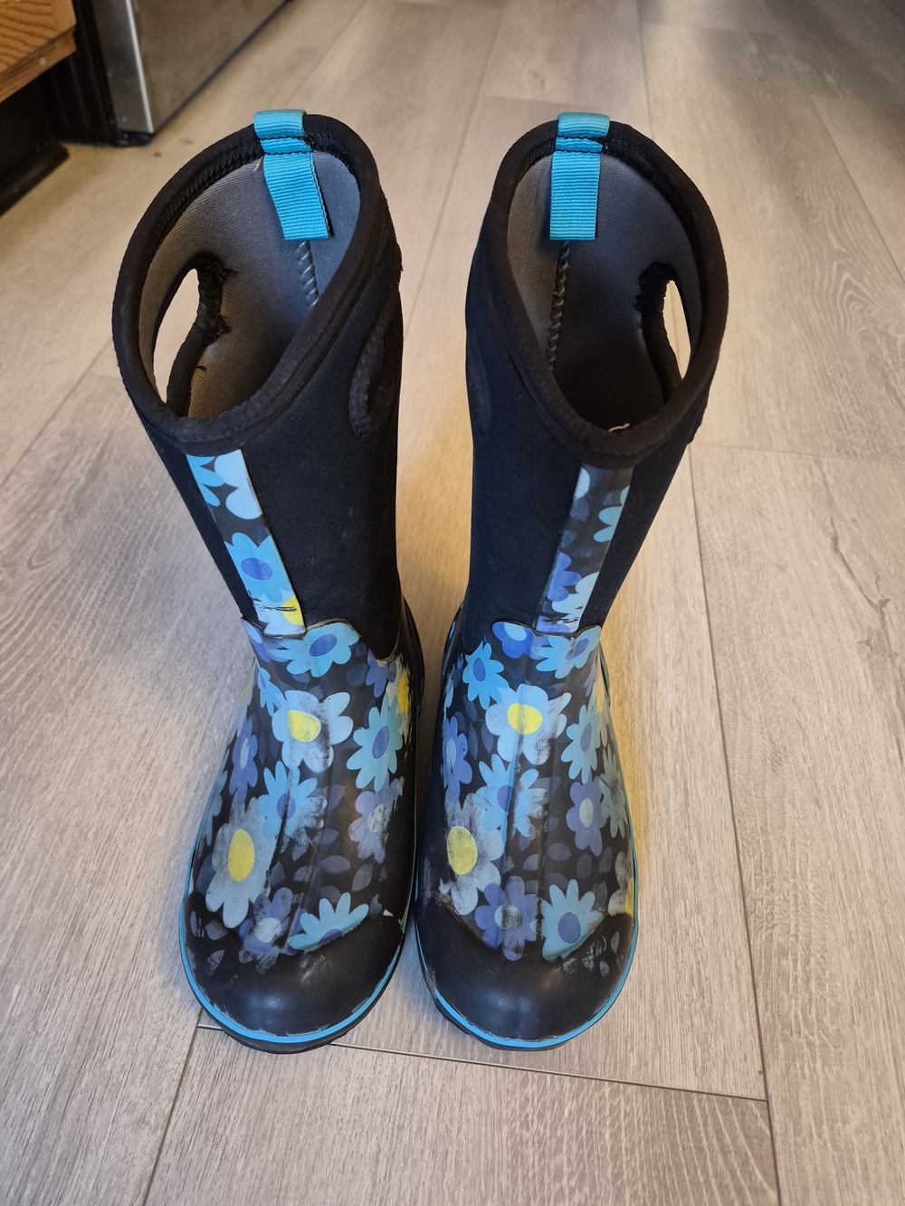 BOGS Classic Flowerdot Waterproof Boots Kids Youth Size 2 Floral